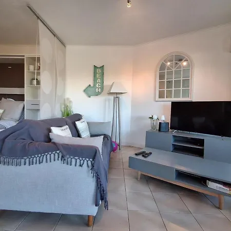 公寓 Grand Avec Coin Nuit, A Pied De Toutes Commodites Mandelieu